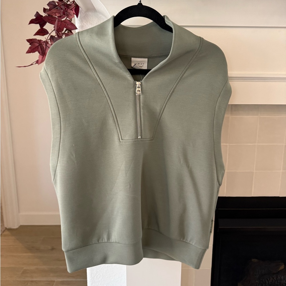 Varley Sage Green Quarter-Zip Sleeveless Sweatshirt